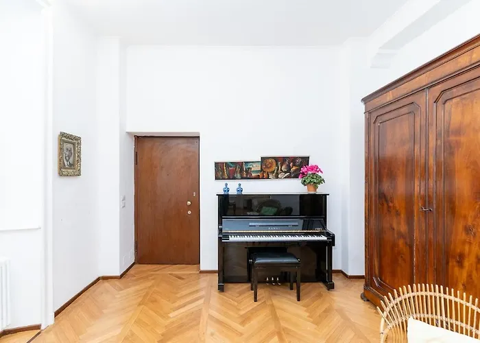 Downtown With Terrace And Garage 코모