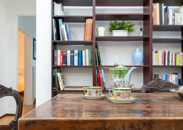 Downtown With Terrace And Garage 아파트 코모