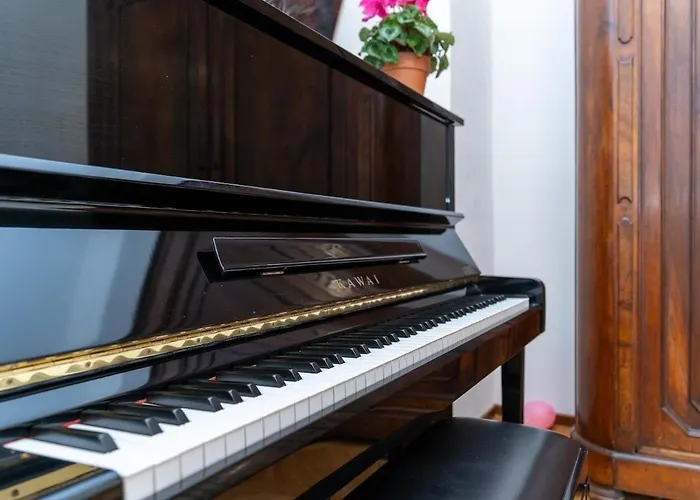 Downtown With Terrace And Garage *