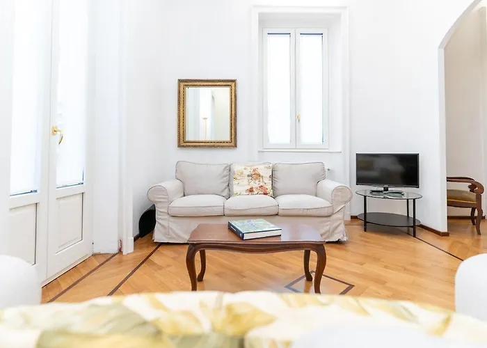 Downtown With Terrace And Garage Apartment Como