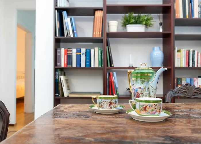 Downtown With Terrace And Garage Apartmán